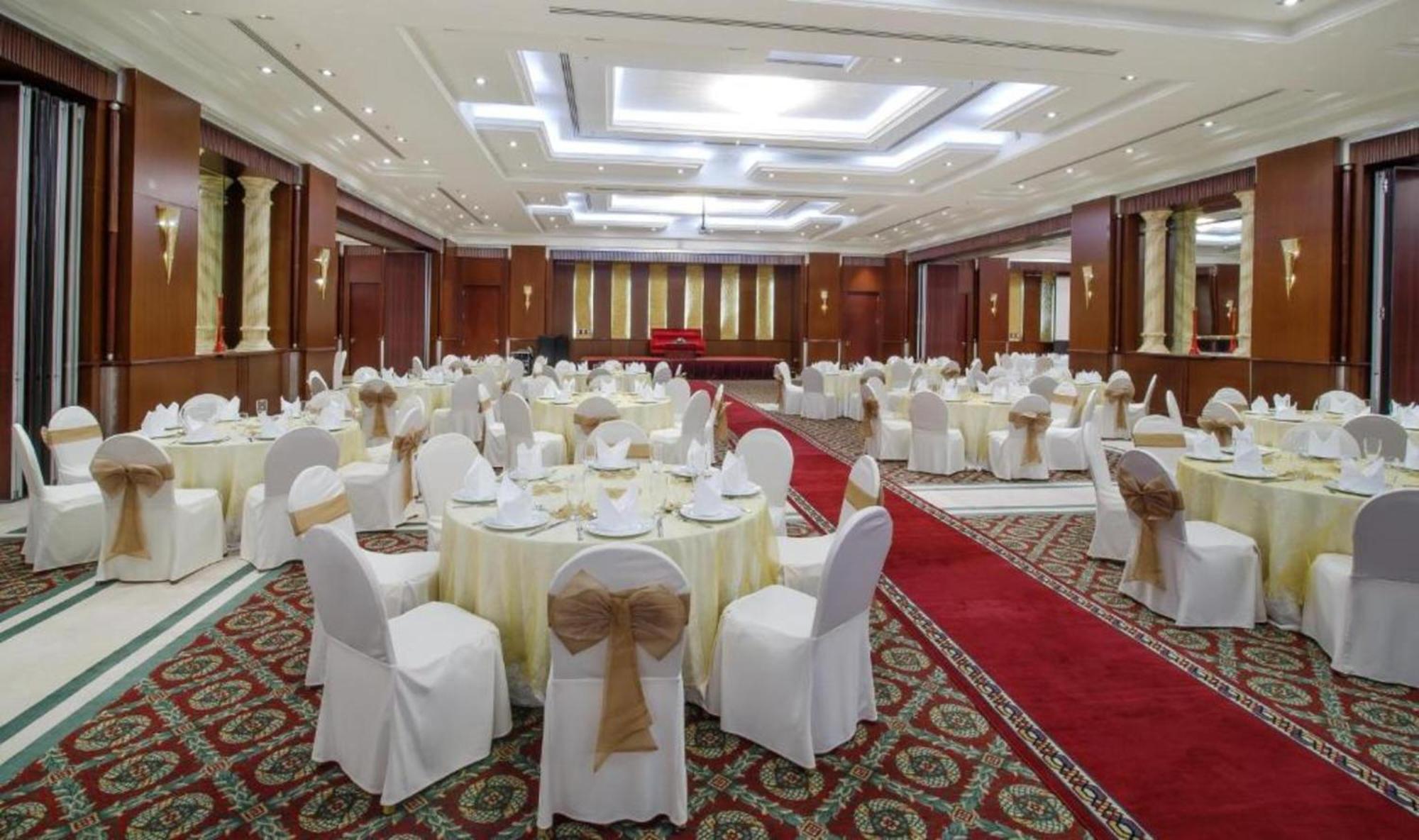 Concorde Hotel Near Exhibition Center By Palette Resorts Fudschaira Exterior foto