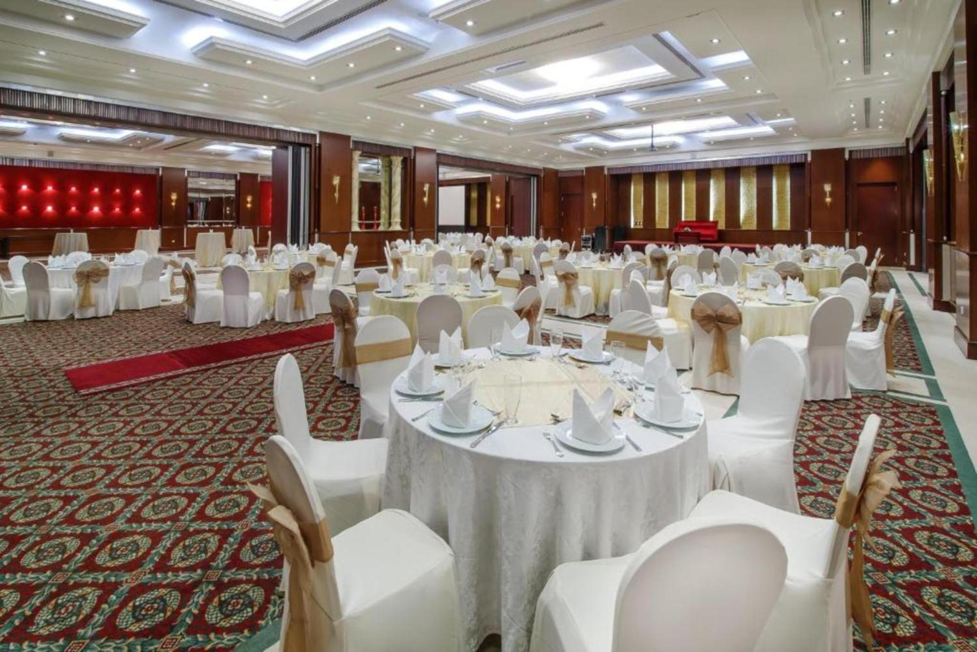 Concorde Hotel Near Exhibition Center By Palette Resorts Fudschaira Exterior foto